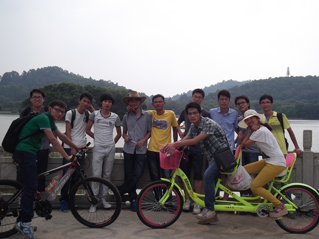 2014Äê´óѧÉúÎÄ»¯»î¶¯Ö®Ò½ÉúɽһÈÕÓÎ